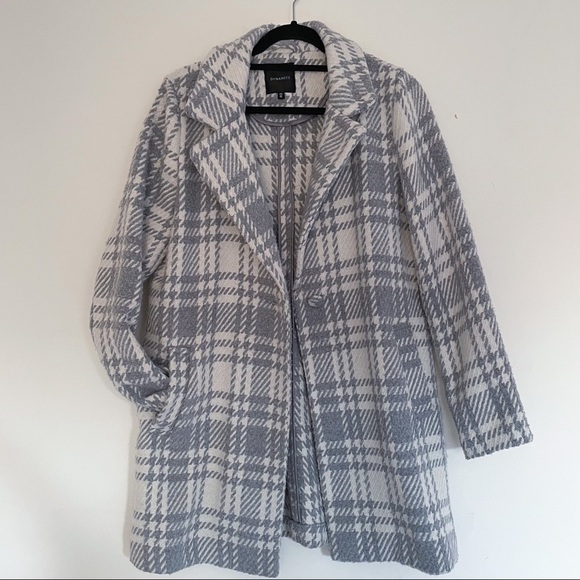 Dynamite Jackets & Blazers - DYNAMITE - OVERSIZE PLAID COAT (size S) 🍂🍁